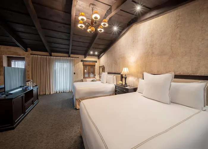 El Convento Boutique Hotel