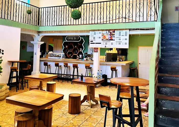Neizan Hotel